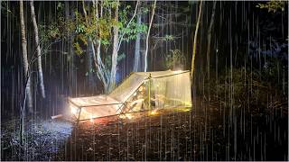 Solo Camping Bushcraft in Heavy Rain | Building a Shelter in the Fog