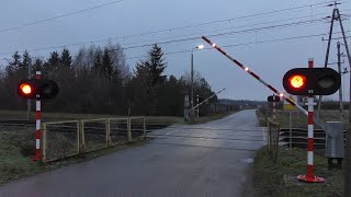 Przejazd kolejowy Nowe Iganie ul. Polna | Railroad Crossing in Poland