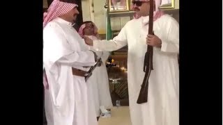 سعودي AJ | الامير ملكع وعرف ان الموضوع في شرهه #السعودية