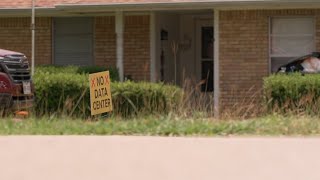 Red Oak residents told to remove "anti-data center" signs
