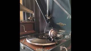 二村 定一 ♪モダン節♪ 1929年 78rpm. Columbia Model No G ｰ 241 phonograph