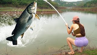 老闆求美女別帶走魚！美女在鰱鳙魚池釣一整個下午，用一條魚換一頭豬！ 【女釣友微微】#釣魚 #fishing #drama #funny