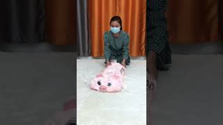 这么可爱的猪猪抱枕送女生一送一个准