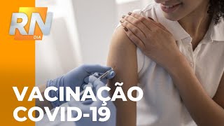Curitiba vai começar a vacinar pessoas a partir de 40 anos