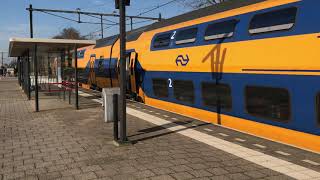 Treinen op Station Deurne