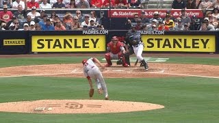 STL@SD: Leake grabs the comebacker at his ankles