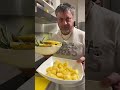 jdeme Žrát nejlepší ananas na světě který musíte okamžitě ochutnat