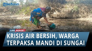 Krisis air Bersih, Warga Bojonegoro Mandi di Kubangan Air Sungai