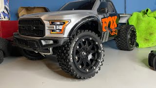 Duratrax 2.8” on stock traxxas slash 2wd.