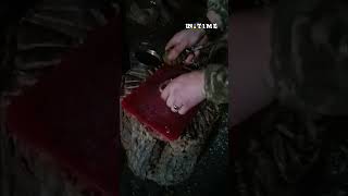 Ось так роблять відбивні в ЗСУ. This is how meat steaks are cooked in the Armed Forces of Ukraine.