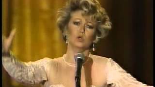 Elaine Paige: 'Don't Cry For Me Argentina' and 'Memory' -In Concert at the White House -1988
