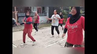 BALE NAGI / LINE DANCE / DEMO IBU IBU PURI PAMULANG TANGSEL