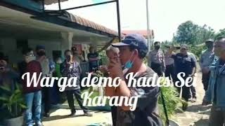 Gawat ..., Pak Amat Kades Sei Karang di demo warganya.