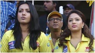Catherine Tresa & Nikesha Patel Disappointed For Losing 5 Quick Wickets Against Karnataka Bulldozers