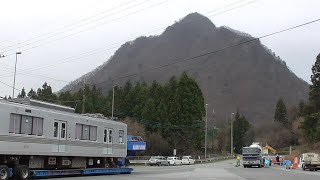 2021年12月6日　碓氷峠(入山峠)に電車が行く!?　東京メトロ 日比谷線用 03系 03-107F(編成) ３両　長野電鉄への譲渡 陸送　国道18号 碓氷バイパス