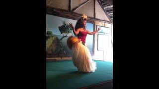 Beautiful Tahitian Girl Hula Dances