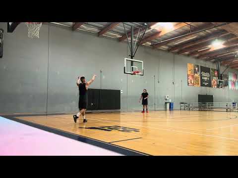 3 Pt Shootout - YouTube