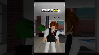 Karen forcing son to clean house....🤔🤣 #roblox #shorts