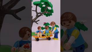 Spiel mit @Familie_Klickmann #playmobil #retrogaming #flashback #remember #walk #park #pushchair