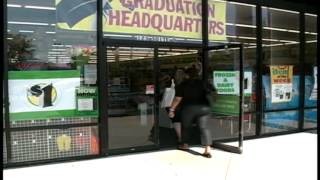 2 charged in Dollar Tree robbery
