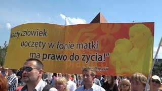 Przez Poznań przeszedł Marsz dla Życia. Wzięło w nim udział ok. 2 i pół tys. osób