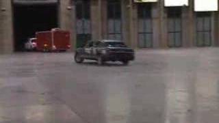 Limo doing Doughnuts