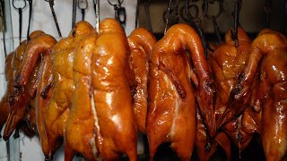 Chinese street food, the whole secret of making amazing old Beijing roast duck! Slice duck skills!