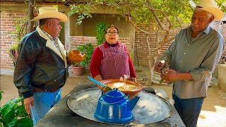 CON ESTE FRIO SE ANTOJA ALGO CALIENTITO Y DELICIOSO ¡¡CALDO DE CALABAZA !! || AY NOMAS