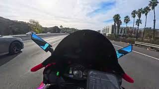 Honda Cbr600rr  mobbing with Ktm 390 and ninja 400