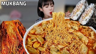 My age is 30! 30 rice cake dumplings, ramen, kimchi triangle gimbap, mukbang