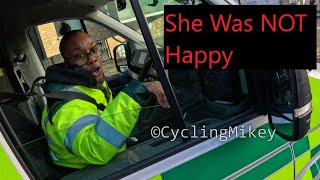 CyclingMikey Shamefully Reports Ambulance Driver - Ambo DF19FWJ