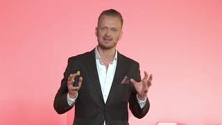 The hidden opportunity for humanity behind remote work | Leon van der Laan | TEDxKaunas