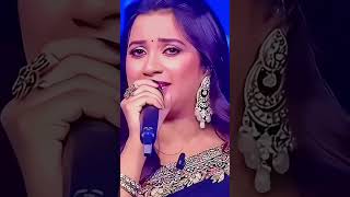 Yah Gila Hai Aapke Nigahon Mein - Shreya Ghoshal Live Performance