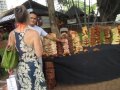 selling tikis in waikiki