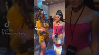 WoahVicky with Ariana grande…