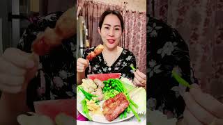 ไส้กรอกอีสานแหนมหมูกินกับขิงสดขิงดองผักหลากหลาย|Youtubeรัชฎา พาชิม@rungrung5054