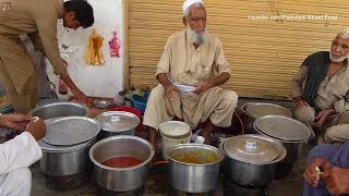 Common People Taking Lunch In 40 Rs Only | Pakistani Street Food