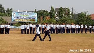 Pemeriksaan pasukan. Ayah AuriESHA jadi Komandan upacara