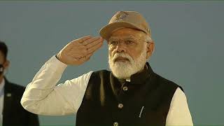 PM Modi visits Jhansi Fort