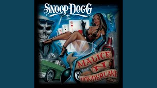 Outro/Snoop Dogg/Malice 'N Wonderland