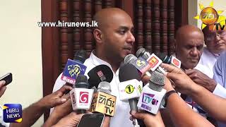 Minister Duminda Dissanayake speaking to the media in Kandy