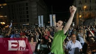 Esperanza en Grecia: miles celebran en Atenas el 'no' al referéndem / Titulares de la noche