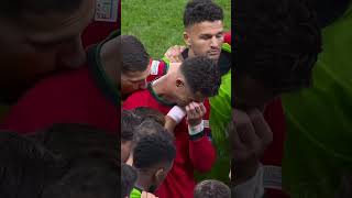 Cristiano Ronaldo's REACTION When He Saw His Mother CRYING 💔😞