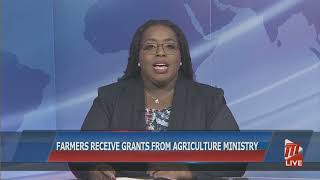 Farmers Receive Grants From Agriculture Ministry