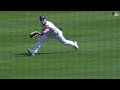 Christian Yelich MAKES a GREAT Diving Catch! | Milwaukee Brewers | 4/9/2023