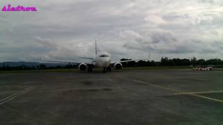 Marshalling boeing 737 800