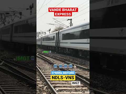 🚆New Rake Vande Bharat Express 🚊 22436-NDLS-VNS 🚆 #india # ...