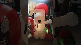 Lowe's Christmas Inflatable 2023 Snoopy With Candy Cane