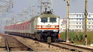 Madgaon (GOA) Rajdhani at Top Speed (130 km/hr) !!