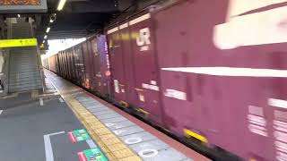 EF65牽引貨物が通過(土山駅)